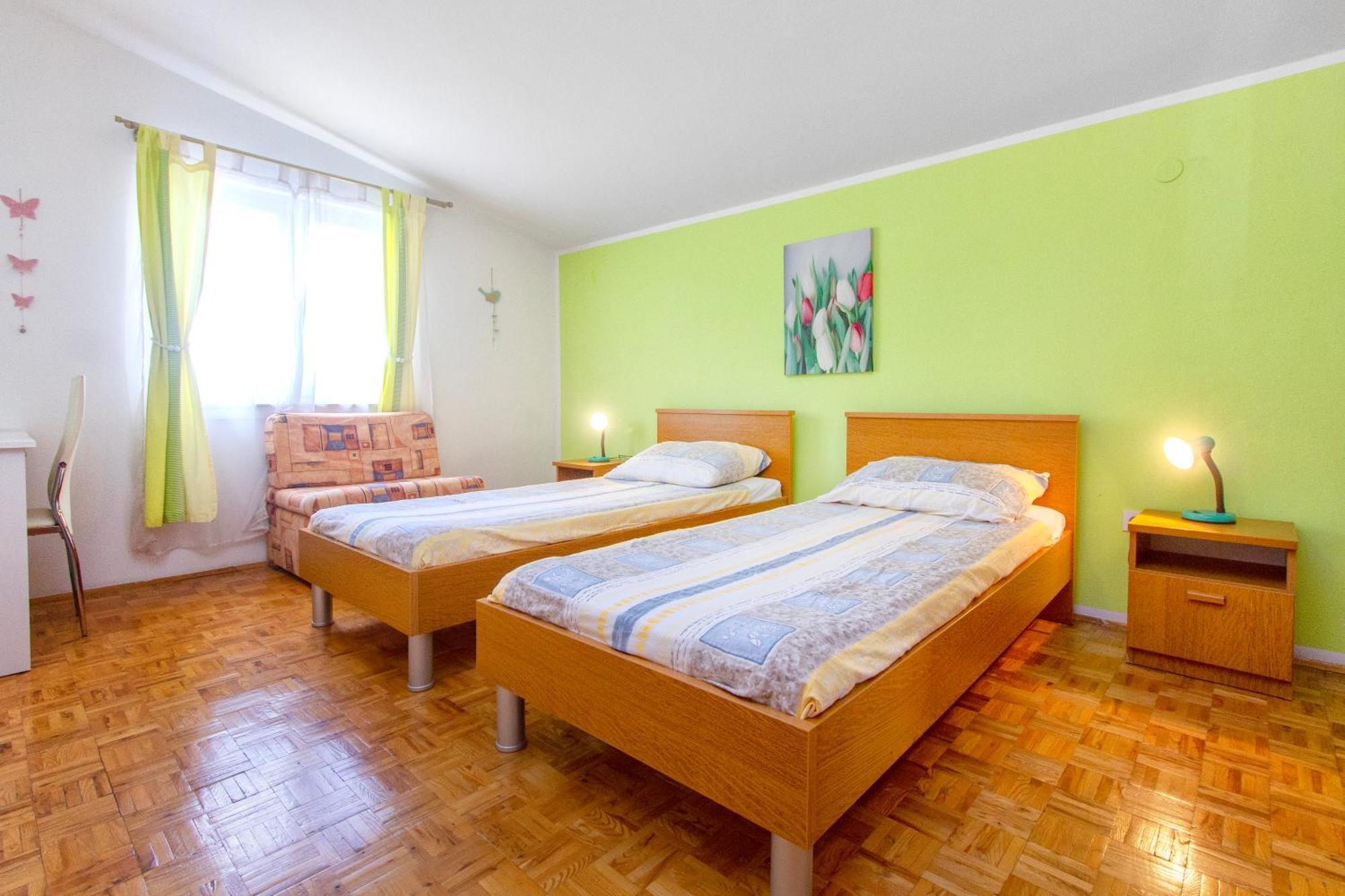 Apartmani Alaga B Трибунь Экстерьер фото